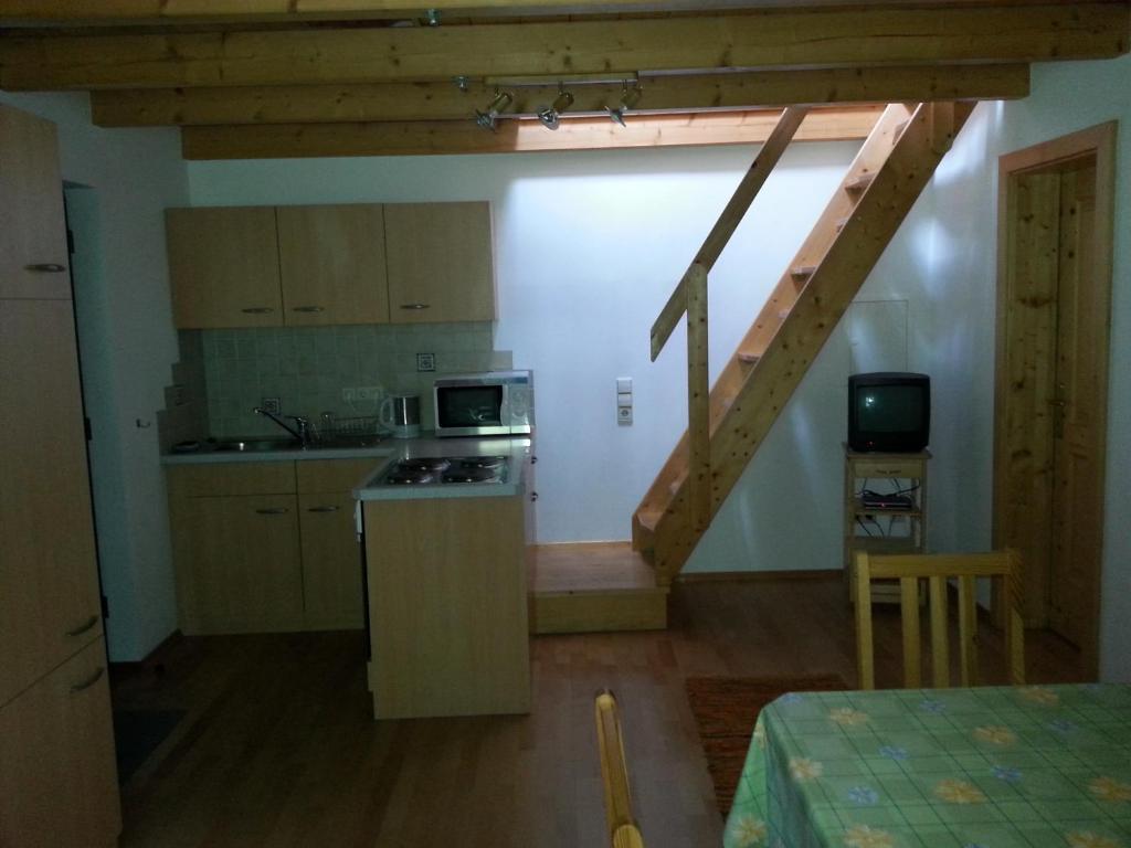 Fichtenblockhütte Sonnenalpe Nassfeld Kamer foto