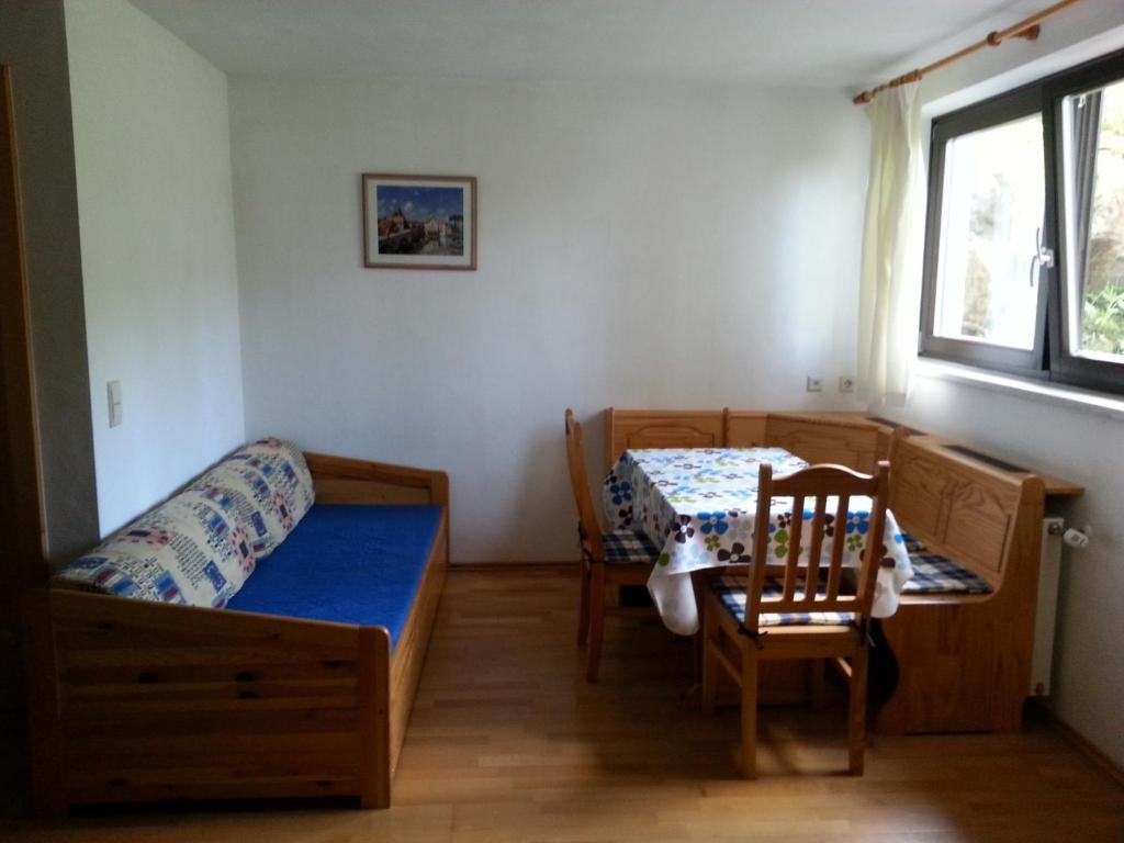 Fichtenblockhütte Sonnenalpe Nassfeld Kamer foto